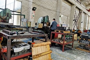 安裝折彎機(jī)夾模具時(shí)的五大注意事項(xiàng)，你知道嗎？